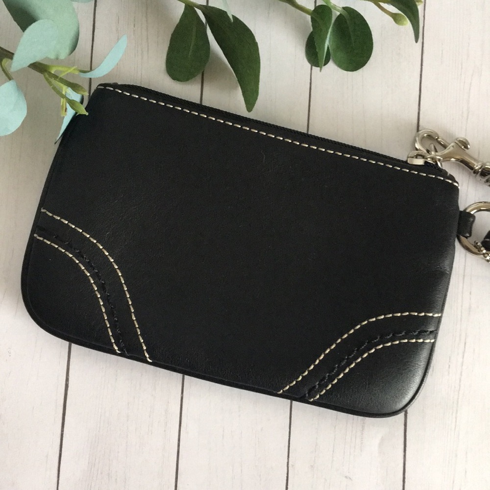 Vintage Coach Black Leather Wristlet (RARE) - Picture 4 of 14
